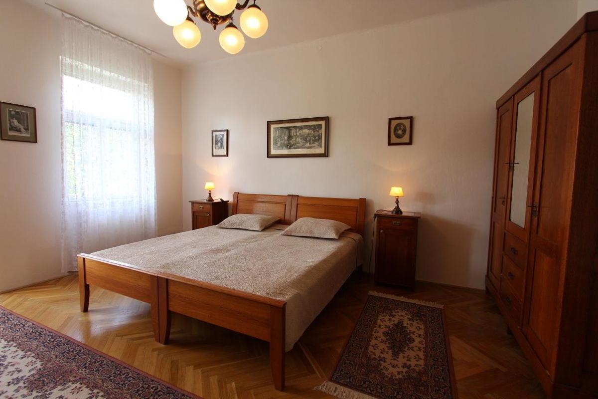 Penzion Jelen Vranov nad Dyjí Εξωτερικό φωτογραφία